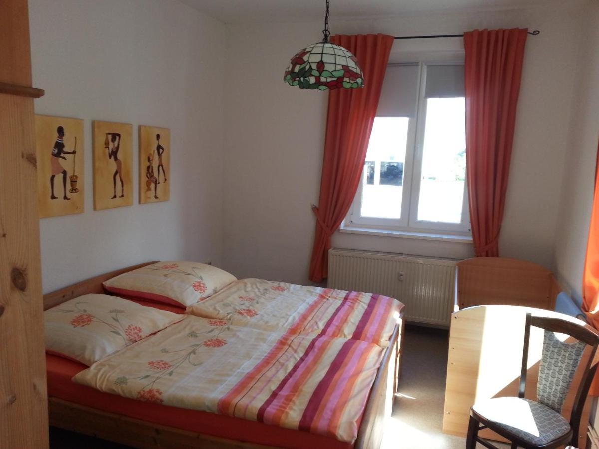 Grosse Wohnung Nossentiner Huette Buitenkant foto